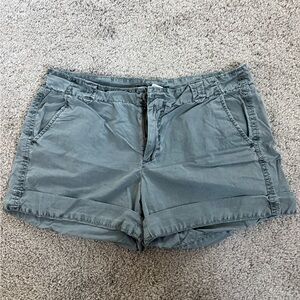 GAP Gray Cargo Shorts Relaxed Fit